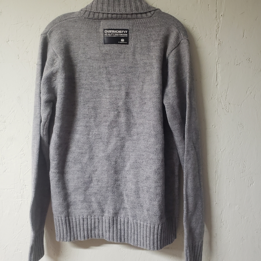 Sweater - Picture 2 of 5